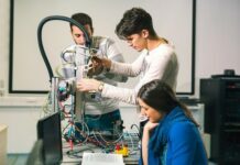 Dealing With Machine Downtime In Manufacturing Machine Downtime
